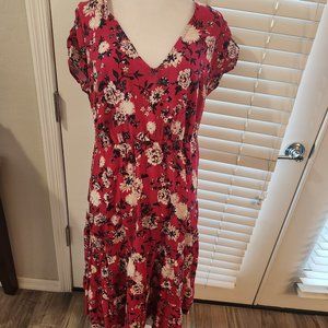 Torrid Floral Dress. NWT. Size 0 Torrid/Large/Size 12